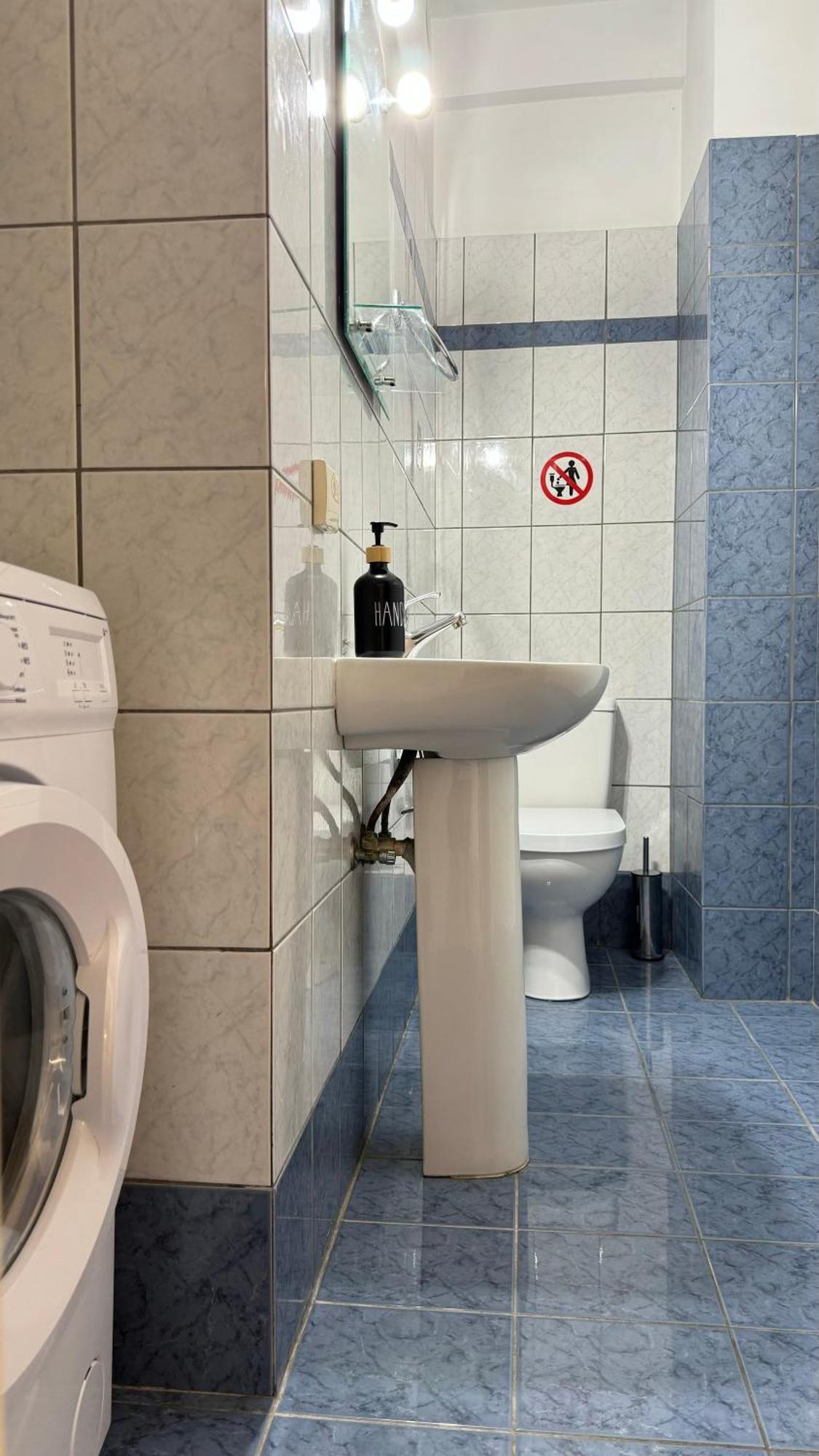Sunny Apartment For Couples & Friends In Centre Ираклион Экстерьер фото