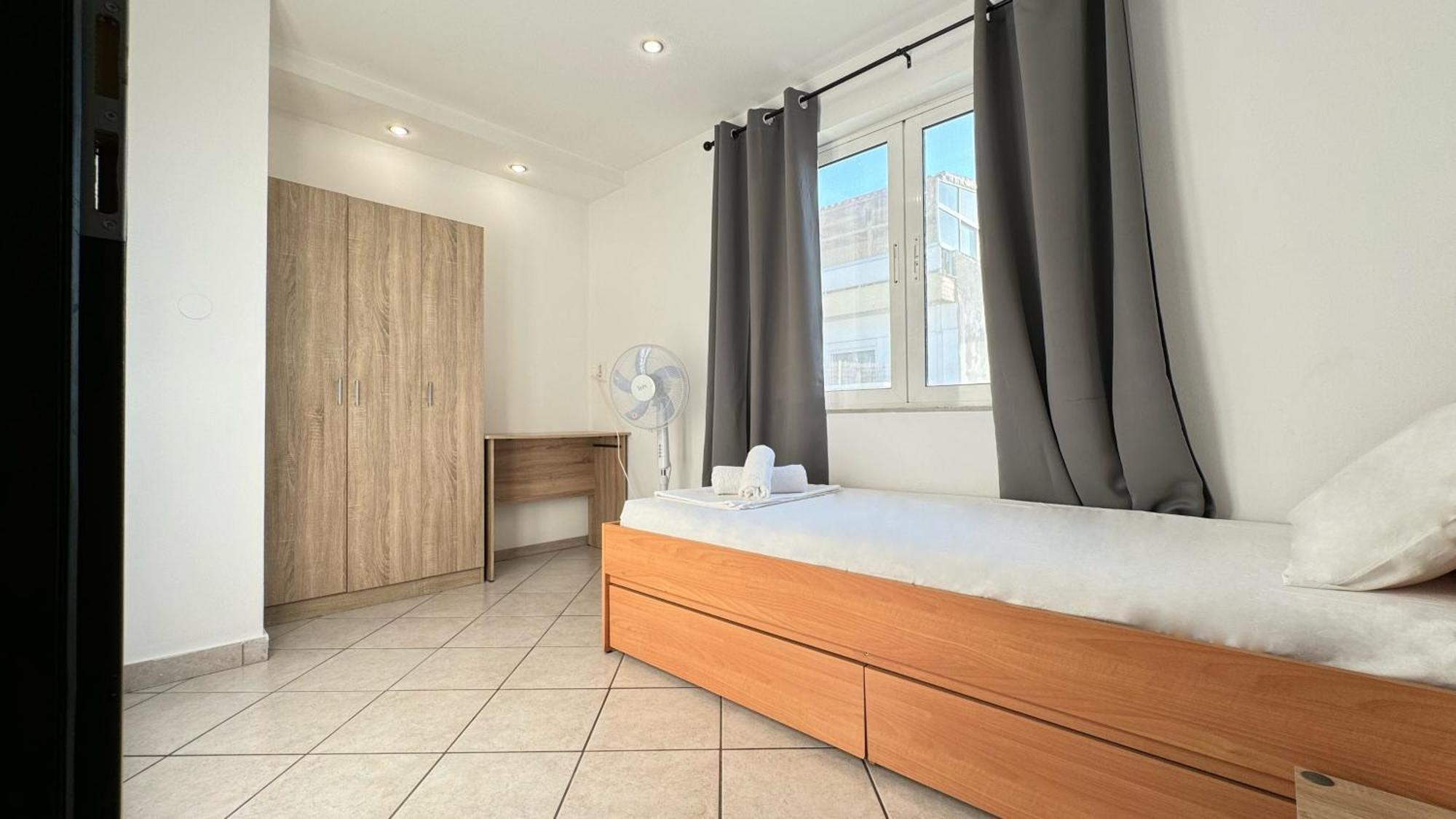 Sunny Apartment For Couples & Friends In Centre Ираклион Экстерьер фото
